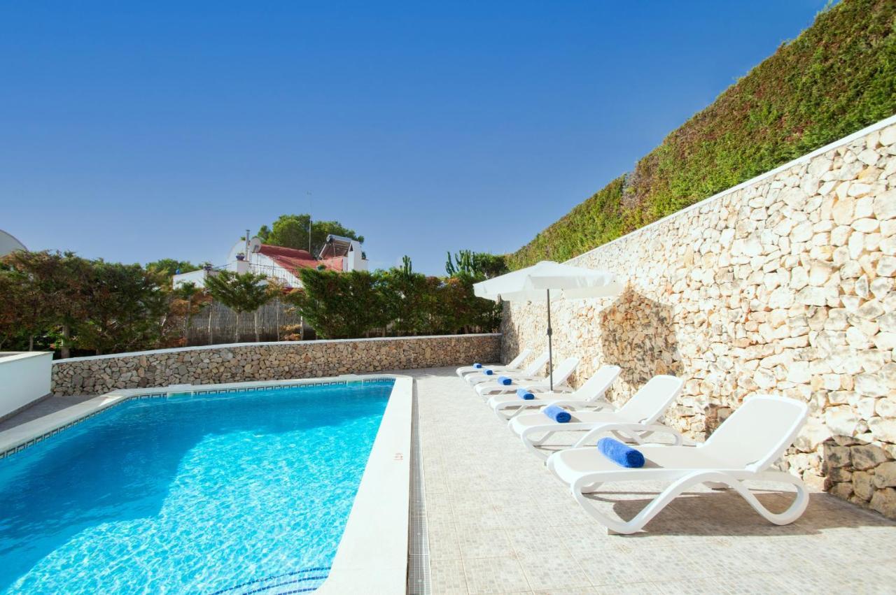 Villa Violeta By Sonne Villas カラ・ガルダナ エクステリア 写真